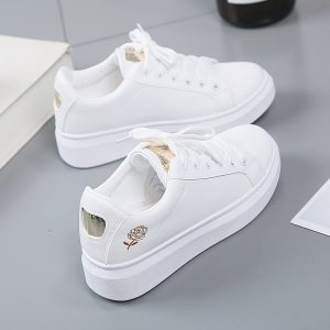 Sneakers Dam