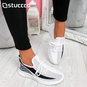 Sneakers Dam