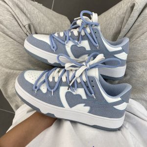 Sneakers Dam