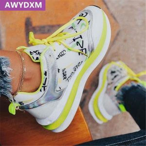 Sneakers Dam